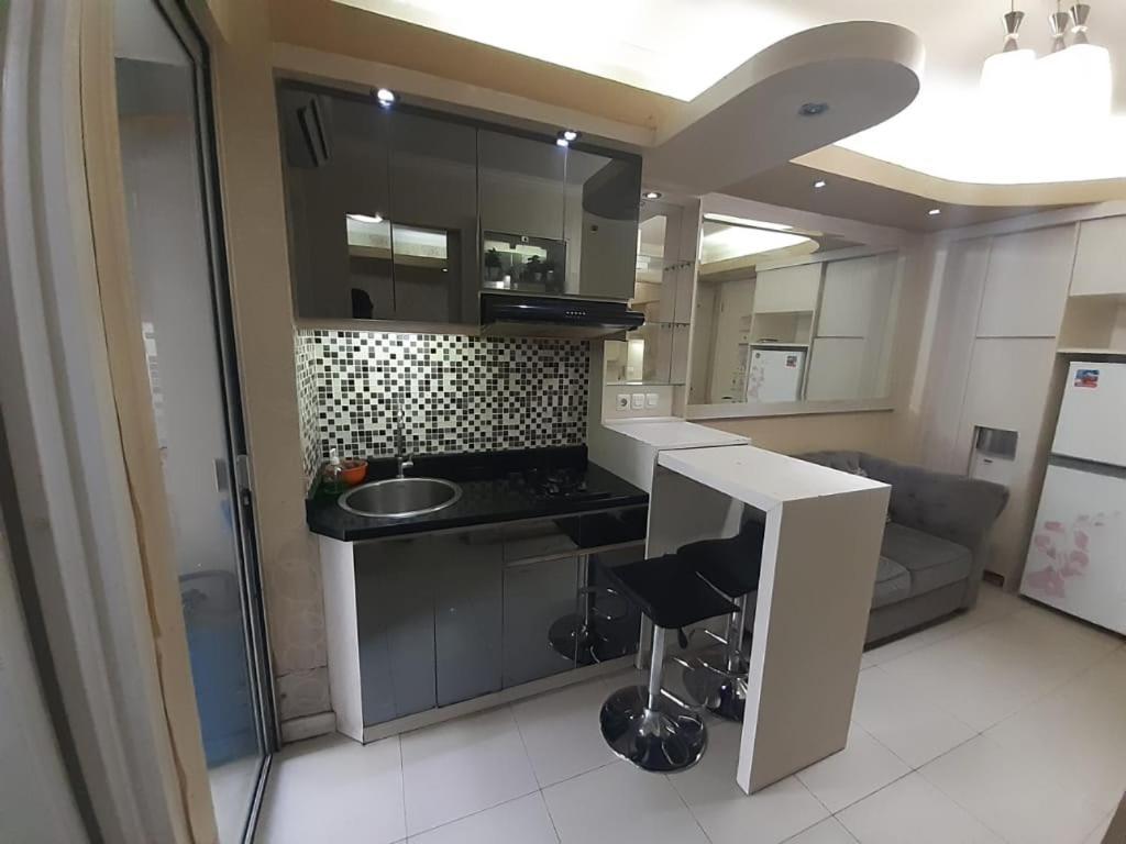 Apartment Bassura City By Globy Property Jakarta